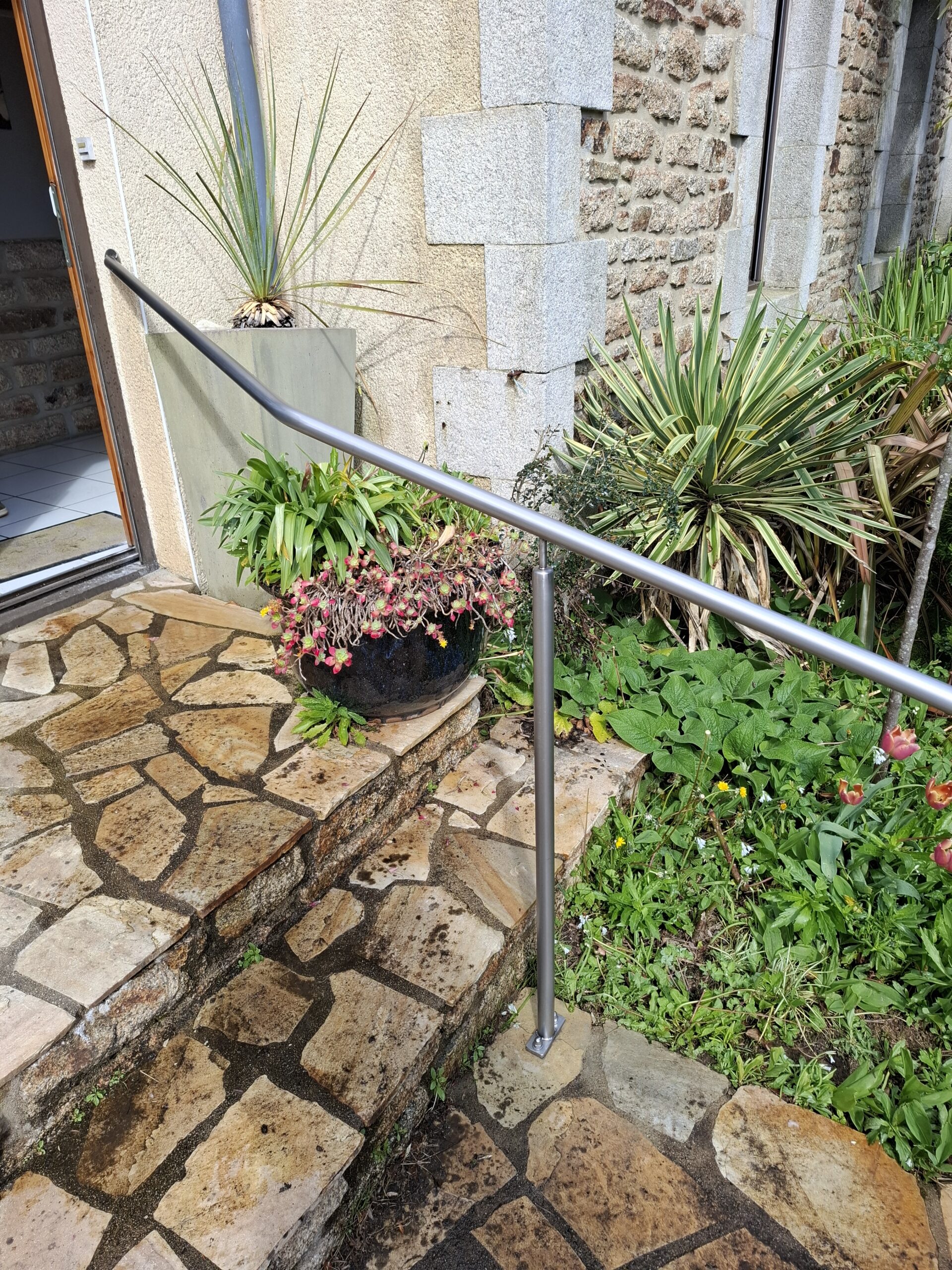 Main courante sur escalier paysager